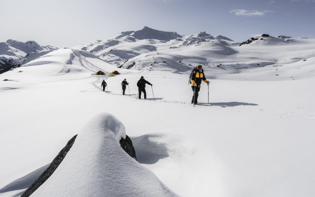«Puedes sentir el palpitar del glaciar»: la travesía al desconocido Pala Kenkeshen en el corazón de Tierra del Fuego