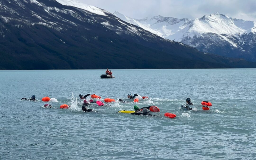 Nadadores Contra Corriente: la resiliente historia del club deportivo de aguas abiertas gélidas en Puerto Natales