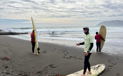 Coa: el emprendimiento chileno que fusiona el surf con la reinserción social