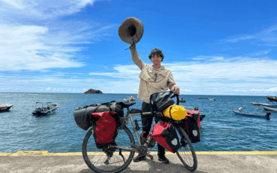 ¡Tremendo! Más de 13 mil kilómetros pedaleando, ocho fronteras y una sola meta: el desafiante viaje de Jin, el chileno que recorre América en bicicleta rumbo a Alaska