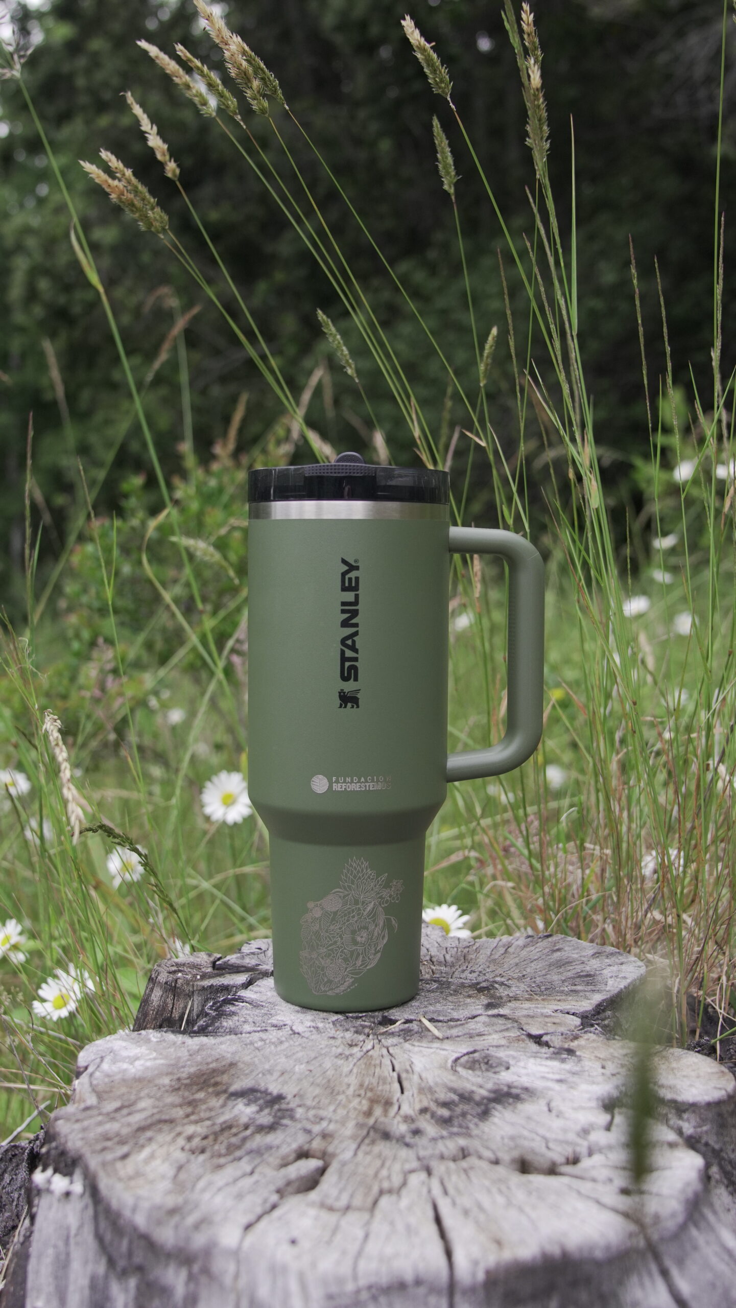 El fundador de Patagonia, Yvon Chouinard, donó la propiedad de la compañía para combatir la crisis climática global